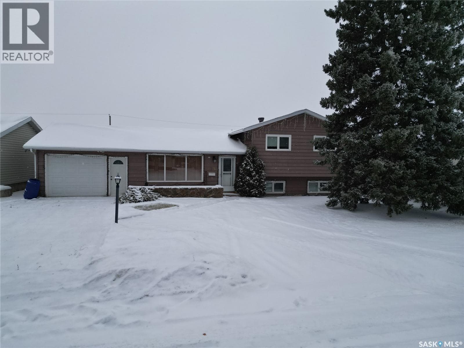 129 Dianne STREET in
