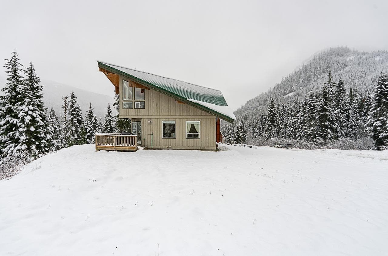 20806 SAKWI CREEK ROAD in