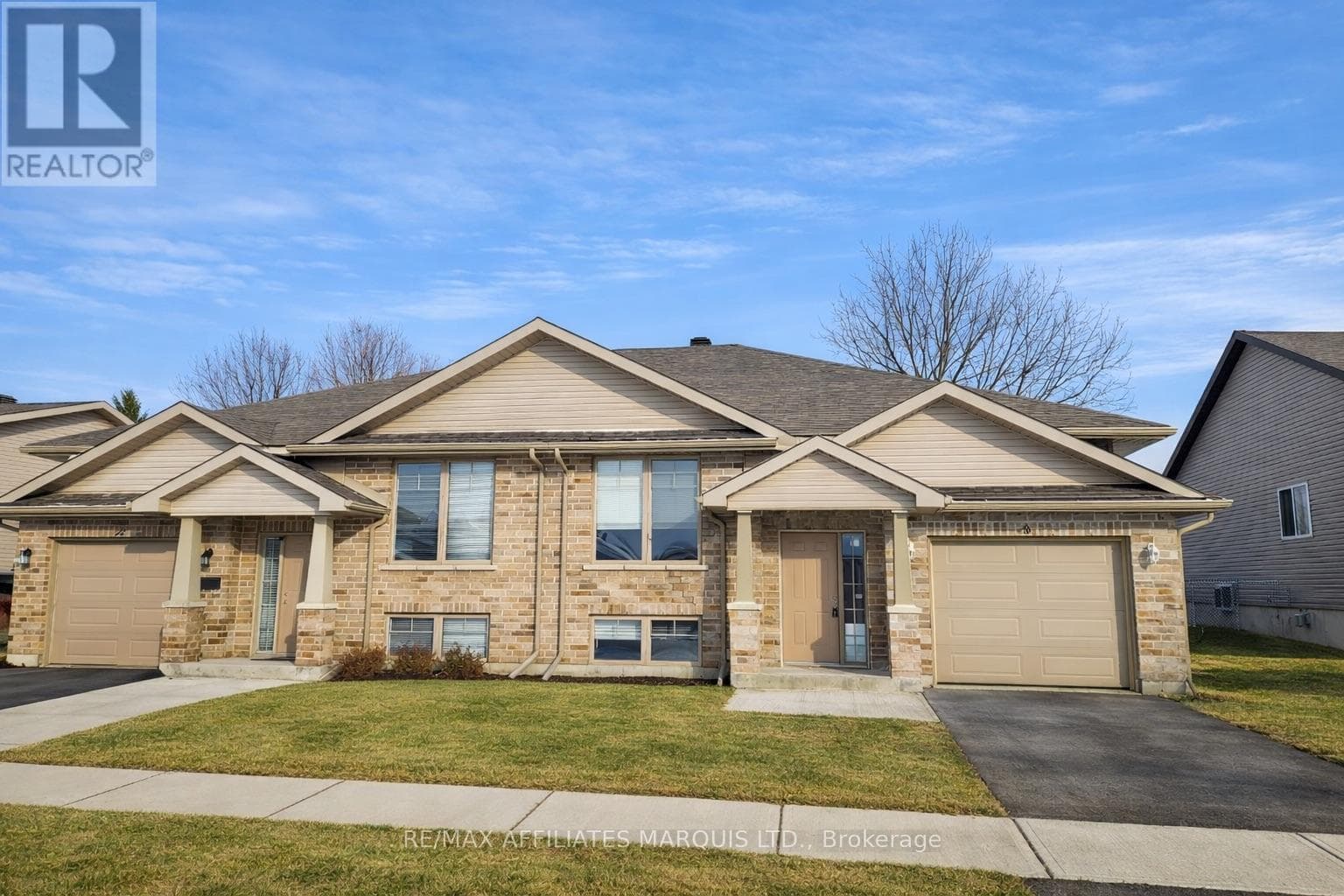 70 FORESTDALE CRESCENT in