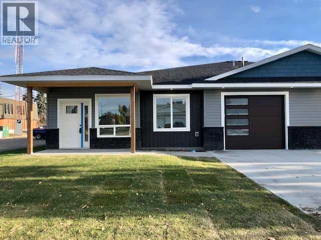 #2, 4738 49A Avenue in
