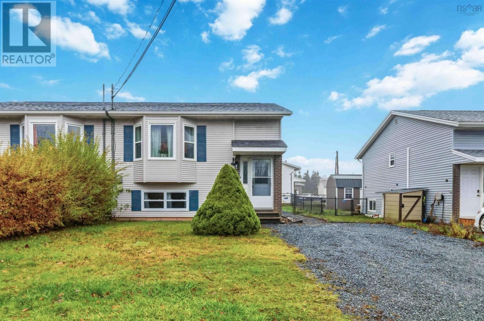 10 THORNCREST COURT in EASTERN PASSAGE