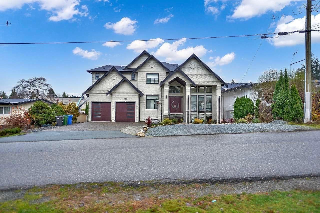 2960 ROYAL STREET in Clearbrook