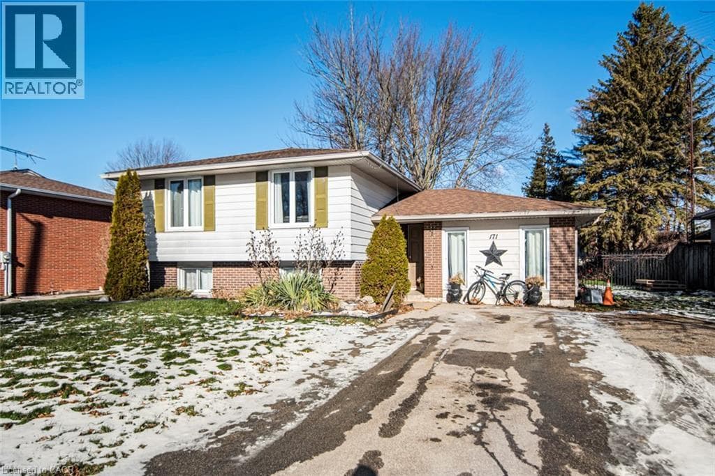 171 KNEIDER AVENUE in