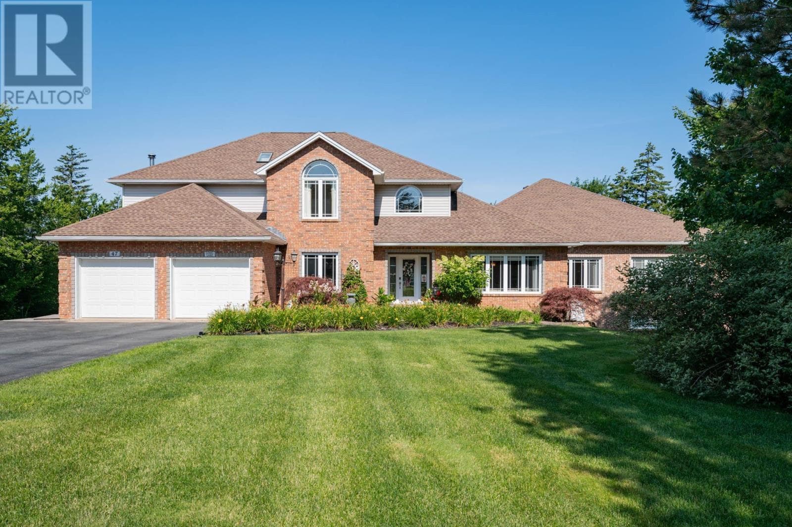 47 LONG LAKE DRIVE in HAMMONDS PLAINS