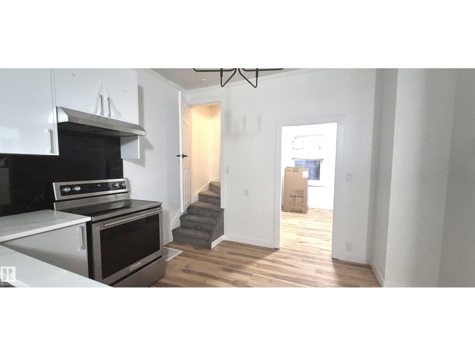 11544 95 STREET NORTHWEST in ALBERTA AVENUE