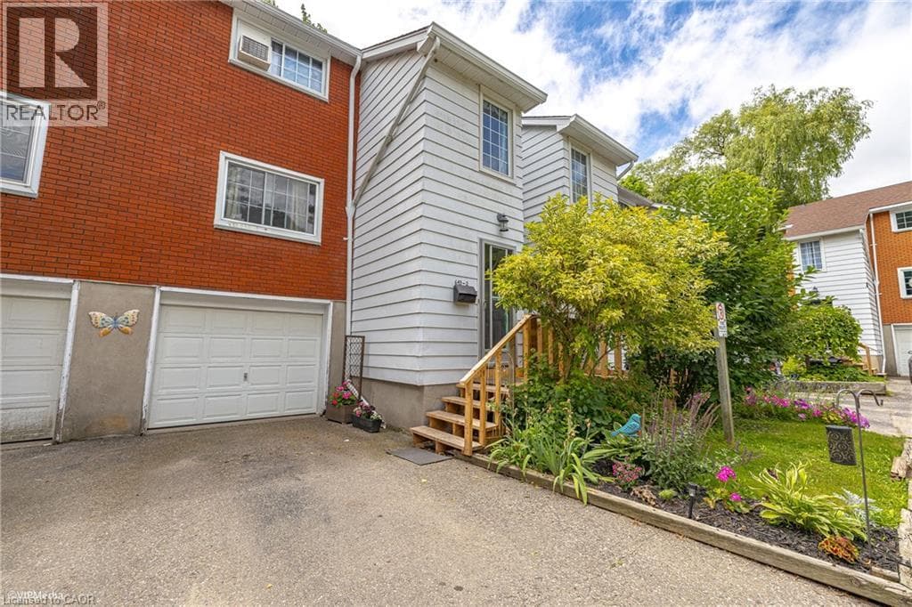 643 ALBERT STREET UNIT 2 in Columbia/Lakeshore