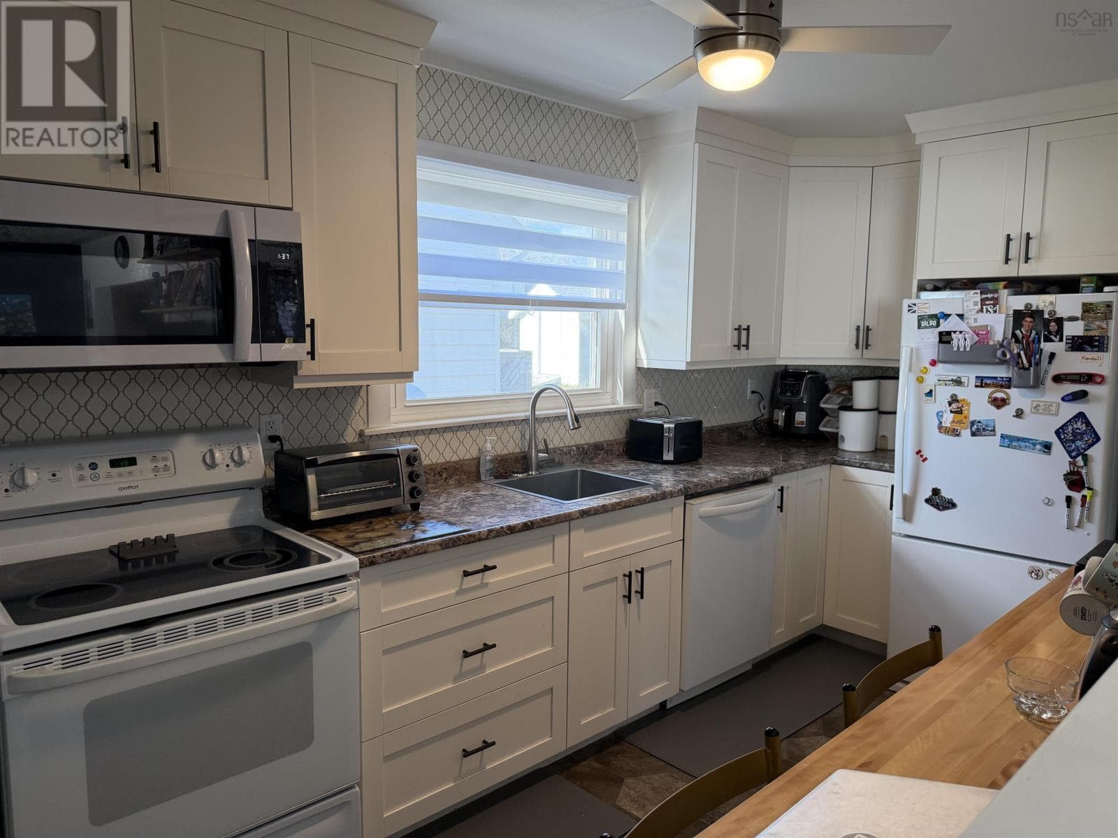 365 BENNETT STREET in