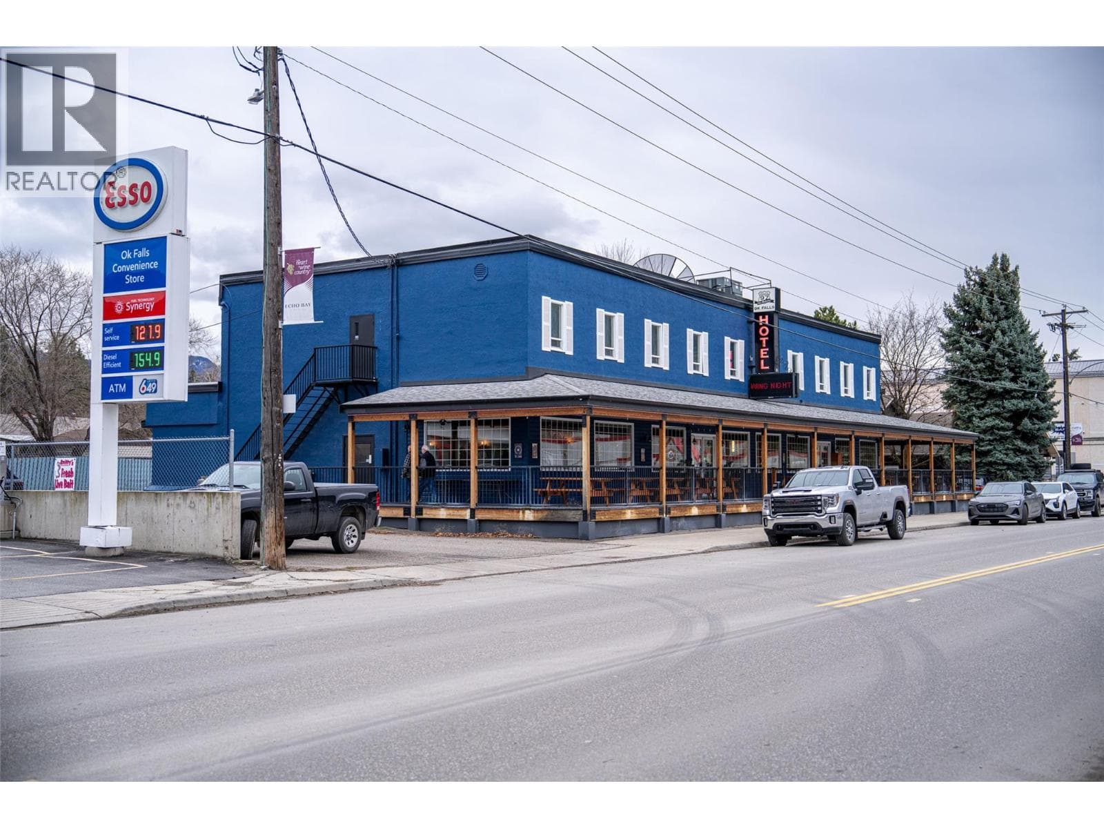 4505 McLean Creek Road Unit# E14 in