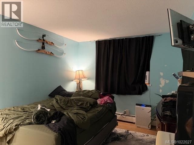 4108 997 Bowen Rd in Harewood