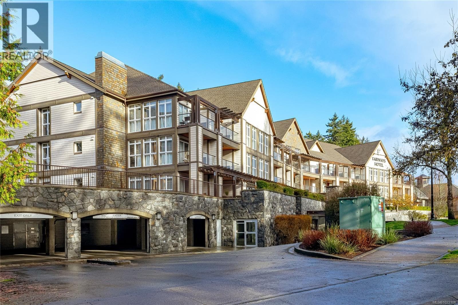 113/115A 1376 Lynburne Pl in Upper Millstream