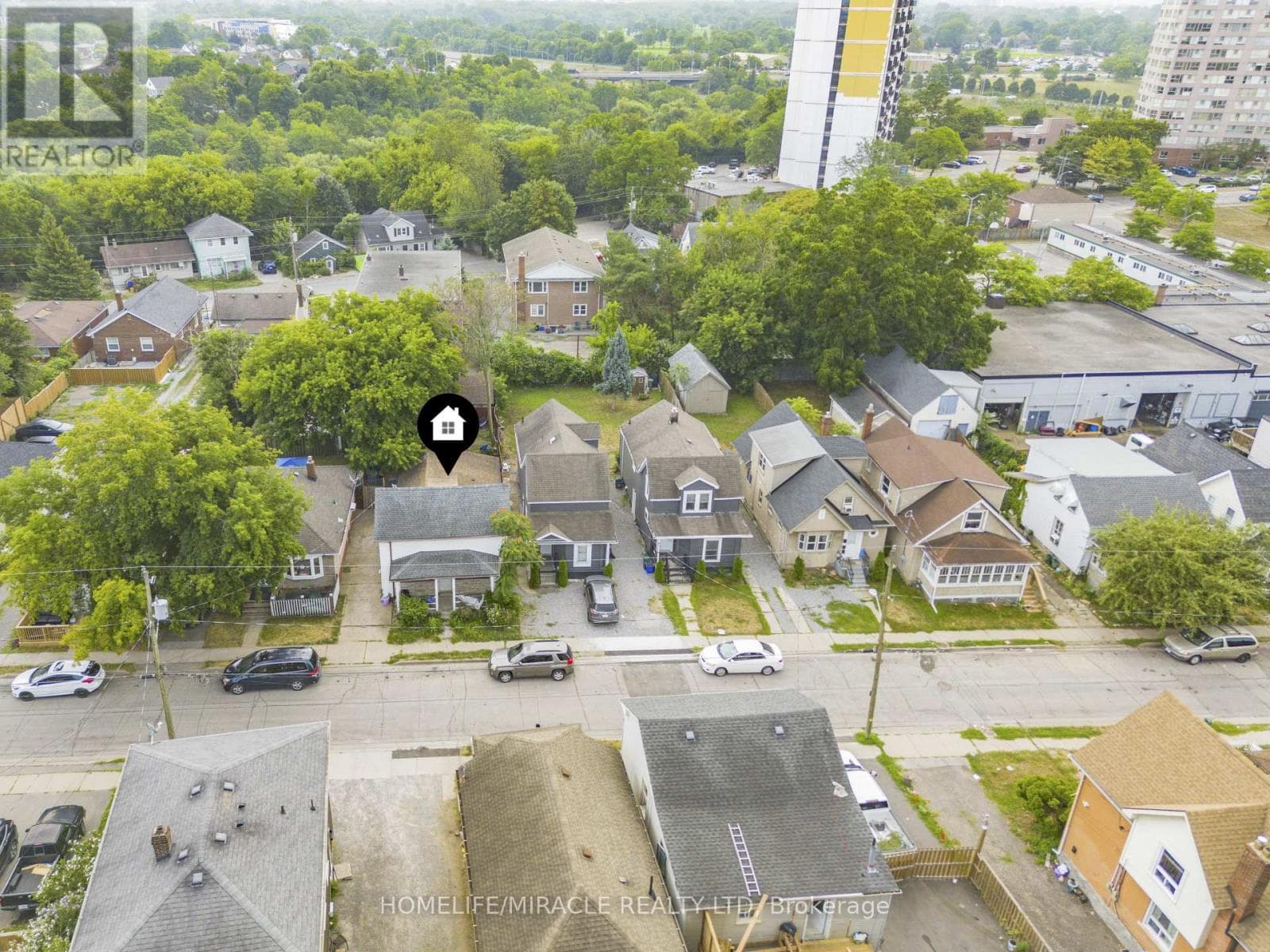 32 DIVISION STREET in