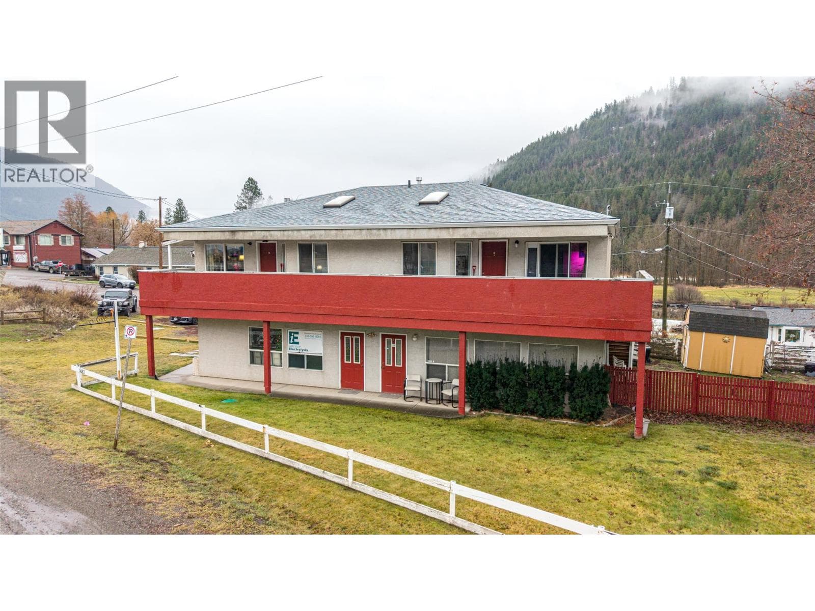 5683 HIGHWAY 97 in