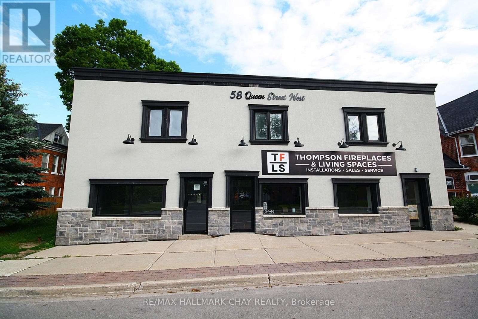 58 QUEEN ST STREET W in