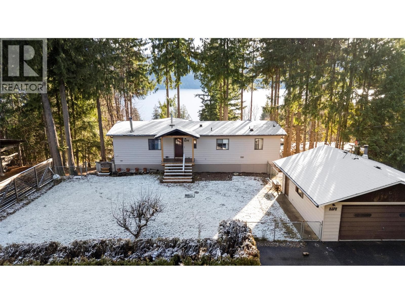 8698 PENWITH WAY in