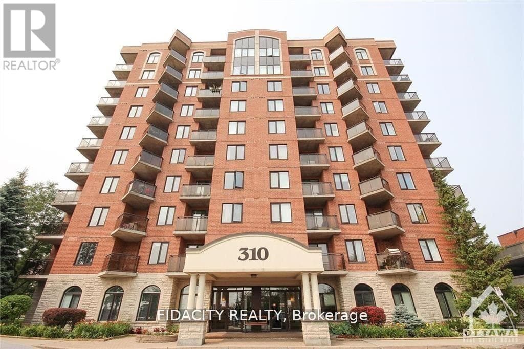 5L - 310 CENTRAL PARK DRIVE in CARLINGTON