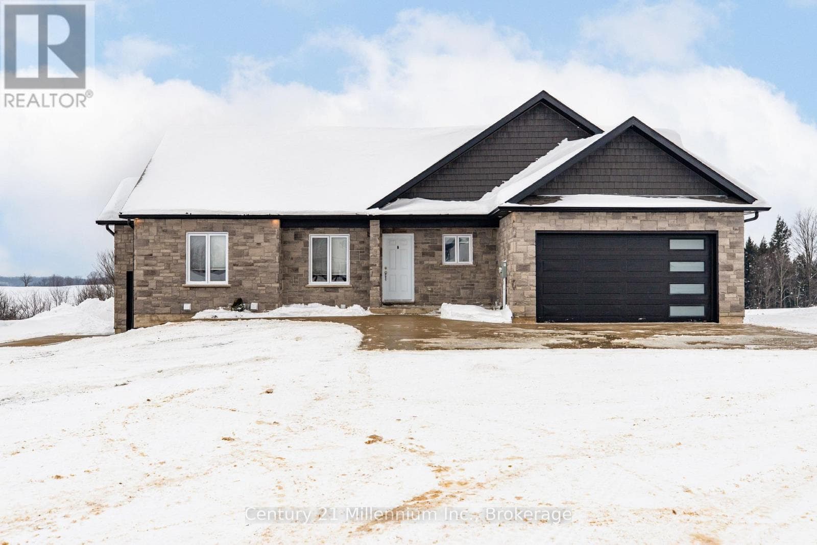 158 NORTH STREET in
