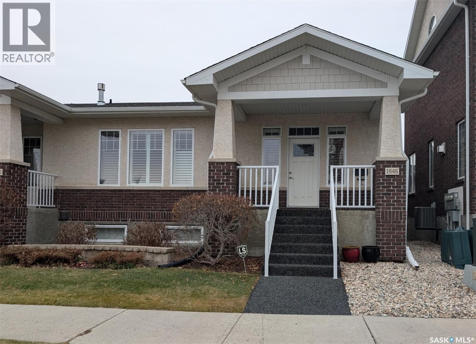1646 BADHAM BOULEVARD in Wascana Addition