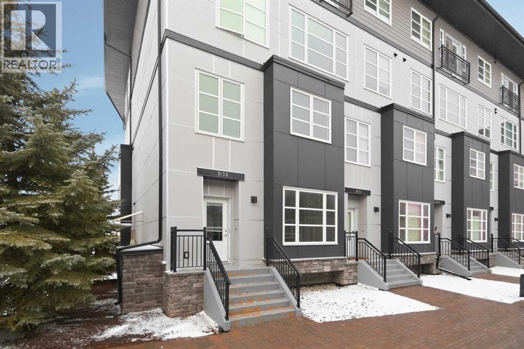 5132, 2660 22 Street in