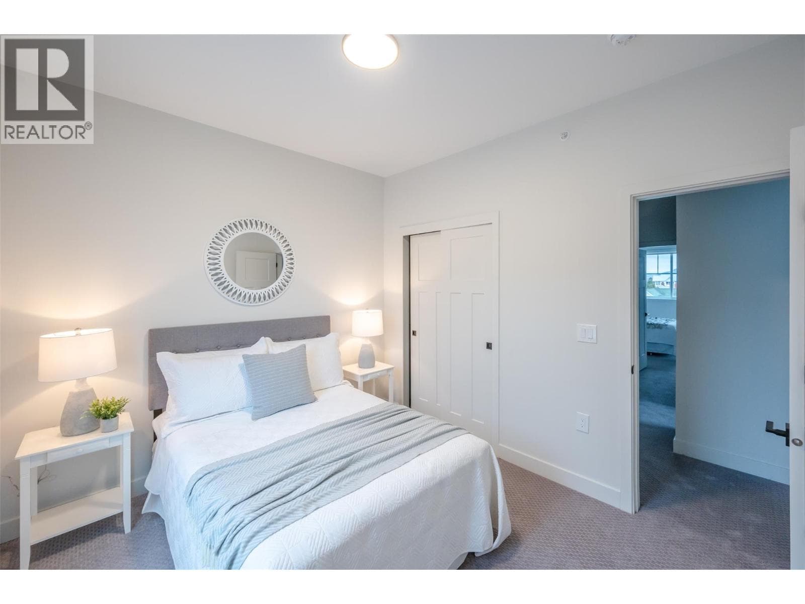 784 ARGYLE Street Unit# 102 in