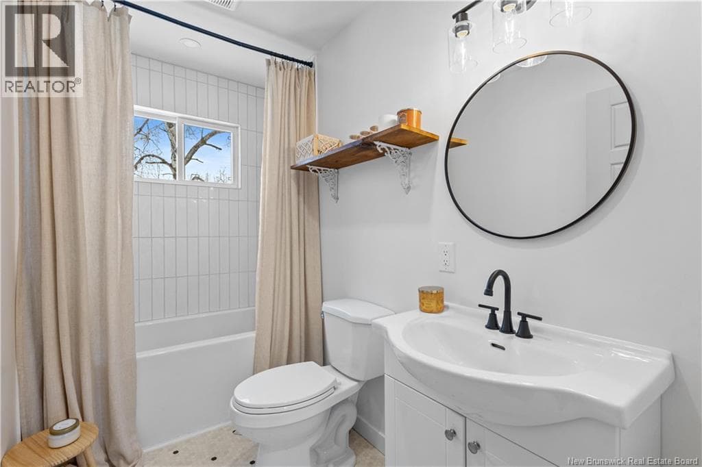 61 HALCOMB ROAD in