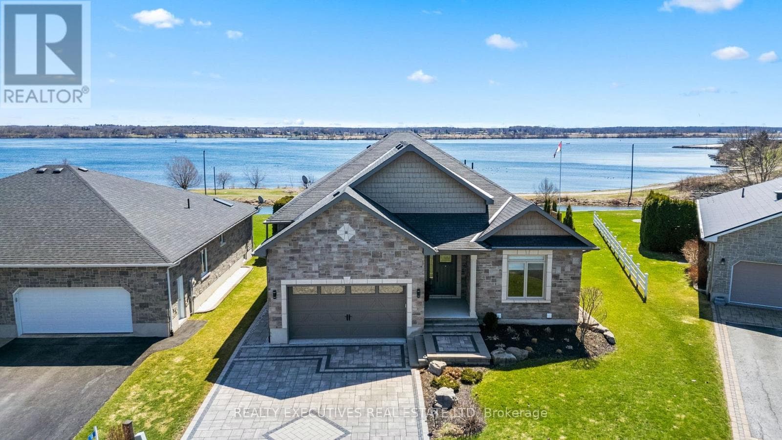 13 FLETT STREET in