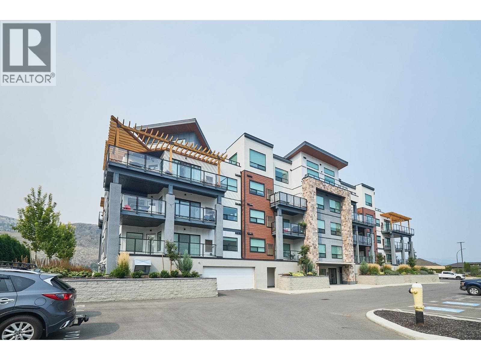 651 DUNES Drive Unit# 207 in Noble Creek