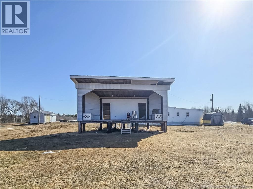 336 MACLAGGAN DRIVE in