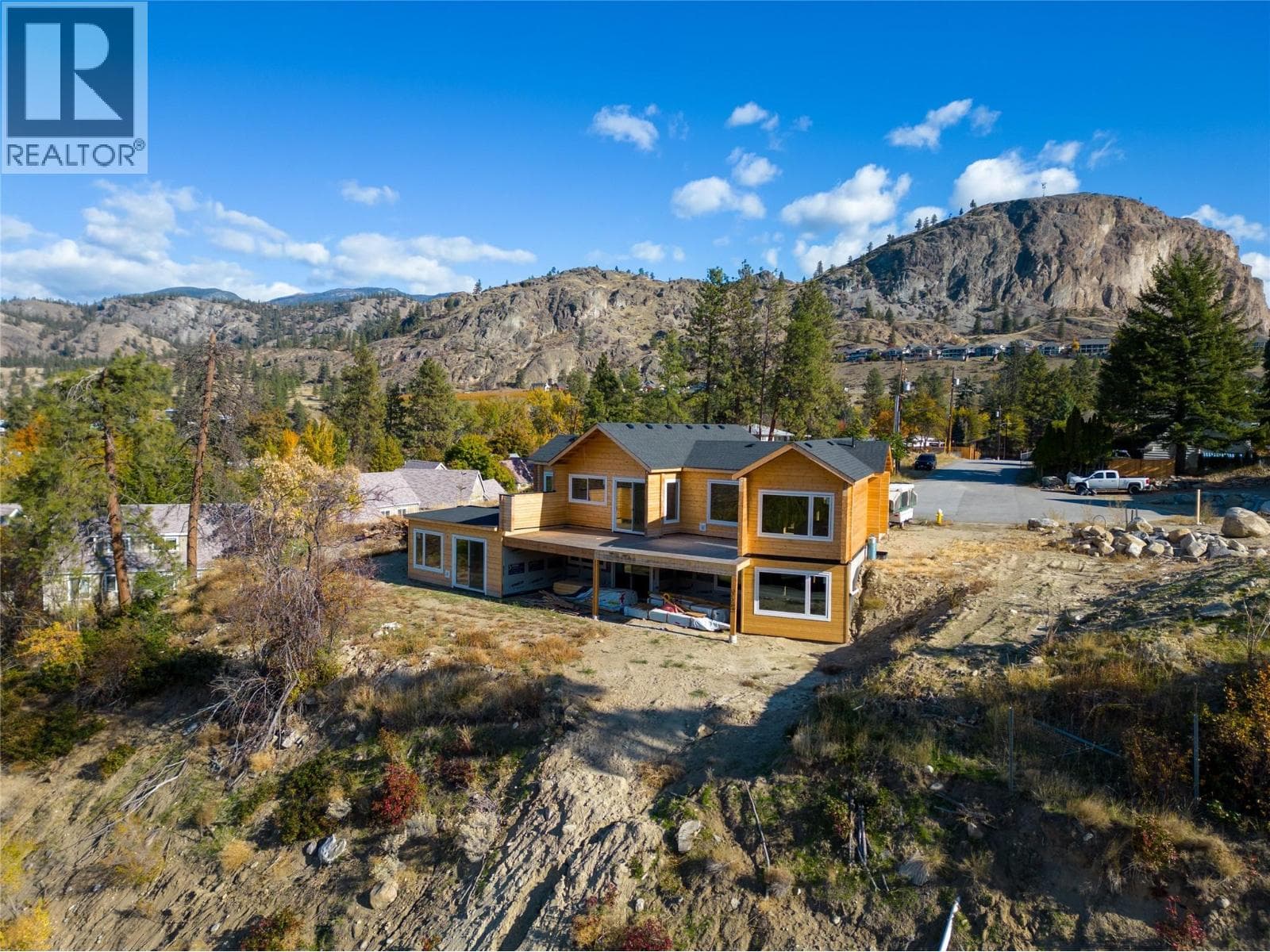 4850 BASSETT AVENUE in