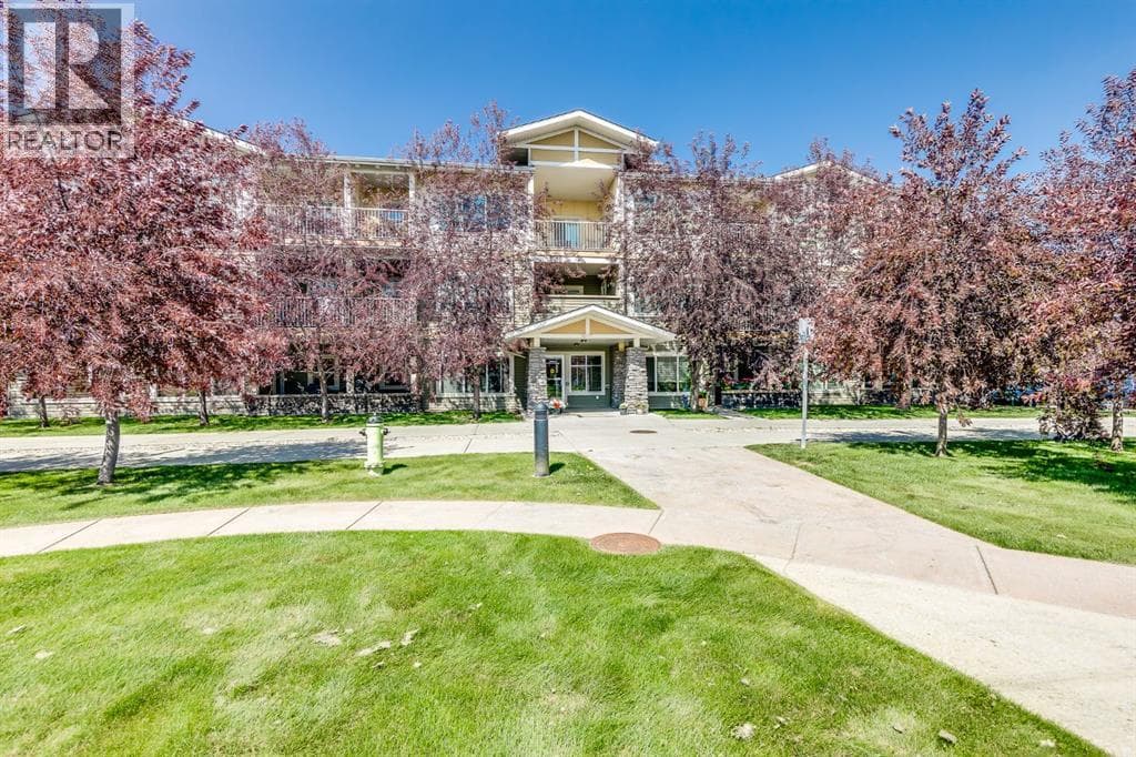 2102, 4 Kingsland Close SE in
