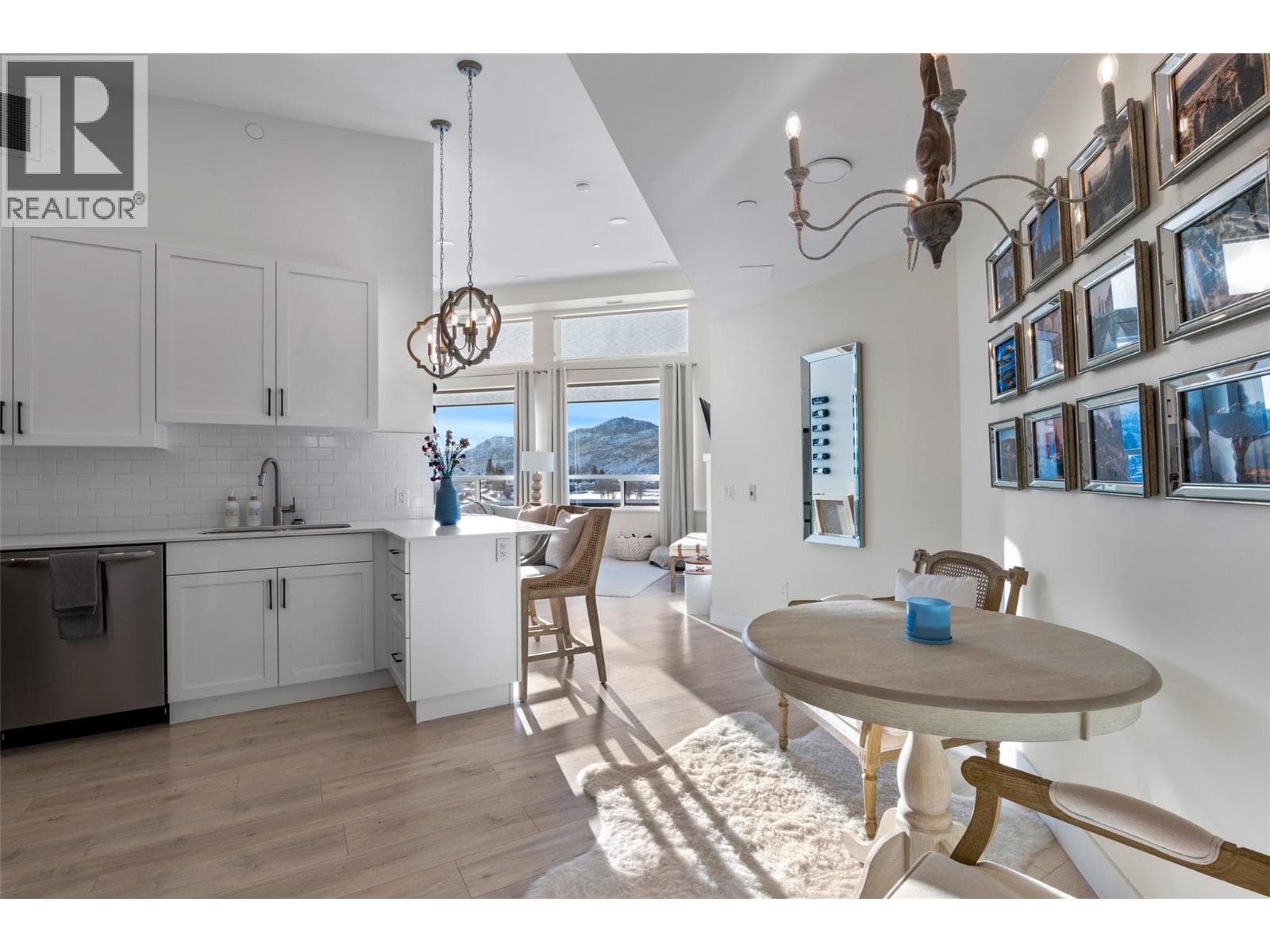 651 DUNES Drive Unit# 401 in Noble Creek