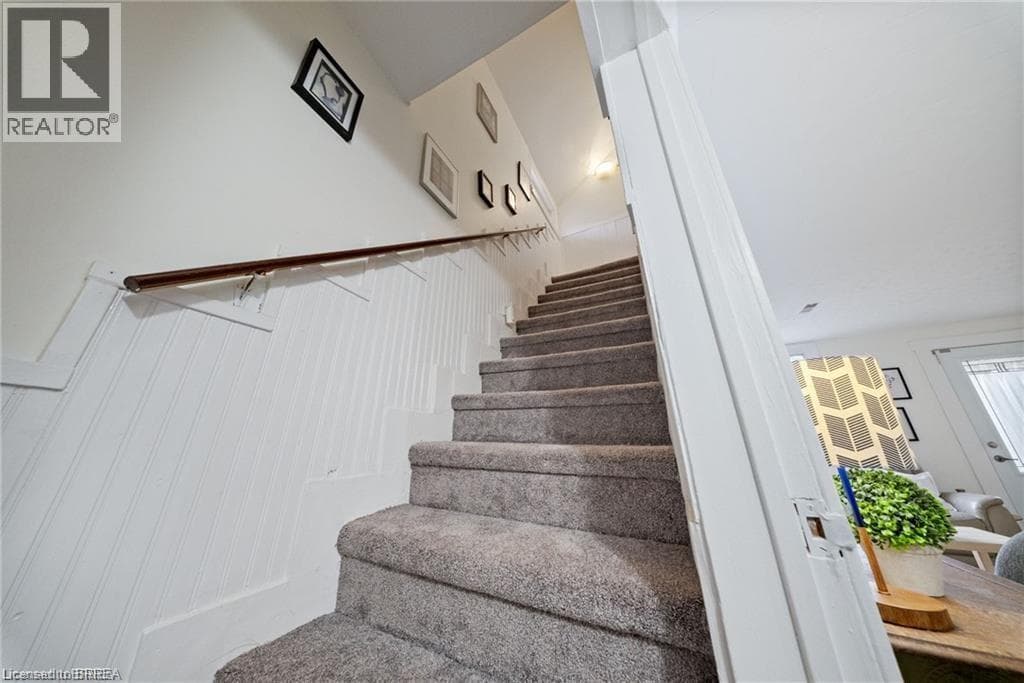 68 OAK STREET in