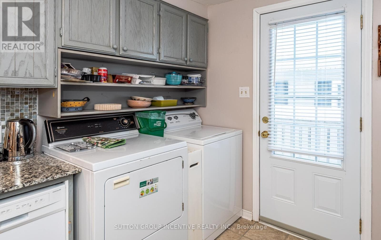 36 WEEPING WILLOW DRIVE in