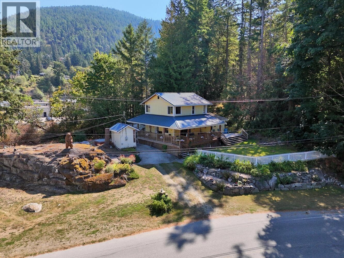 12886 LAGOON ROAD in
