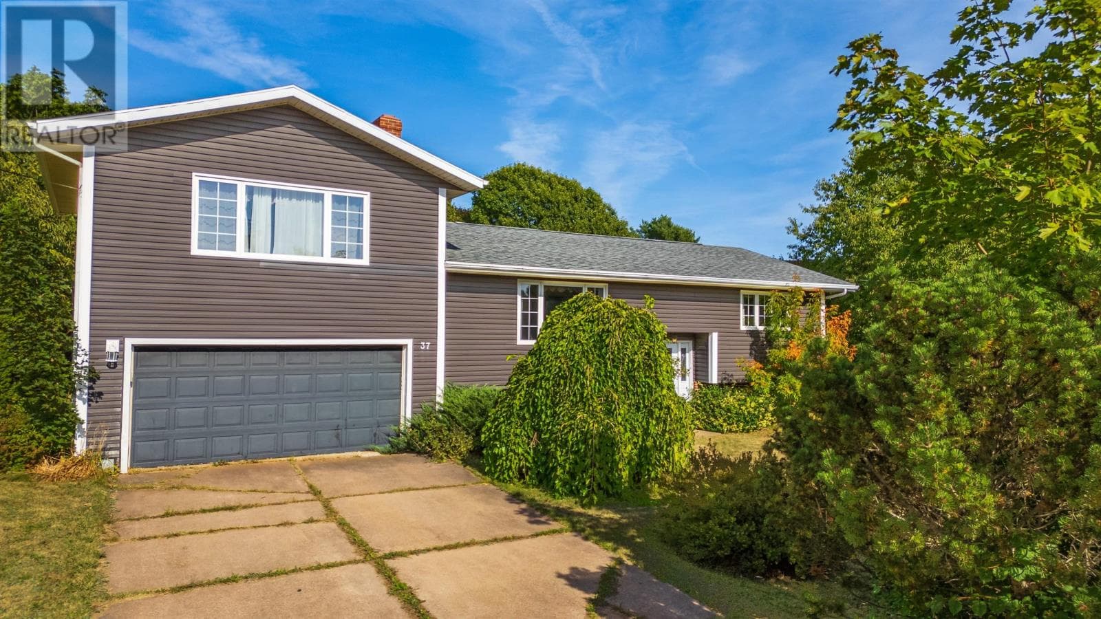 37 CHELSEY CIRCLE in
