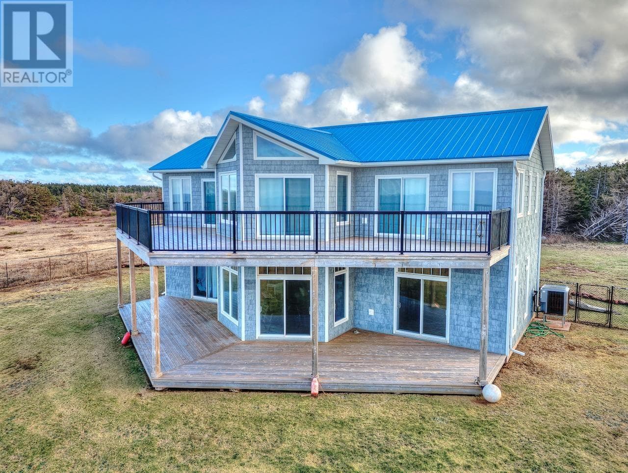 97 WILLOW LANE in