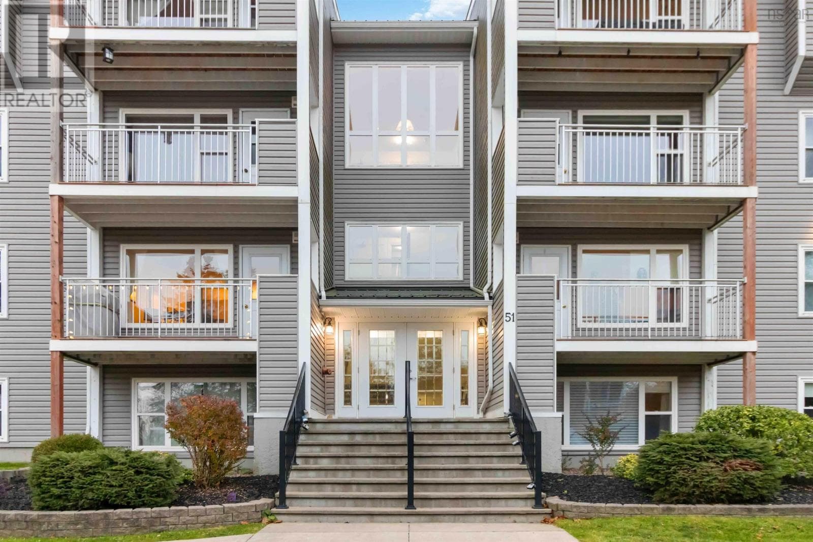 408 51 River Lane in BEDFORD
