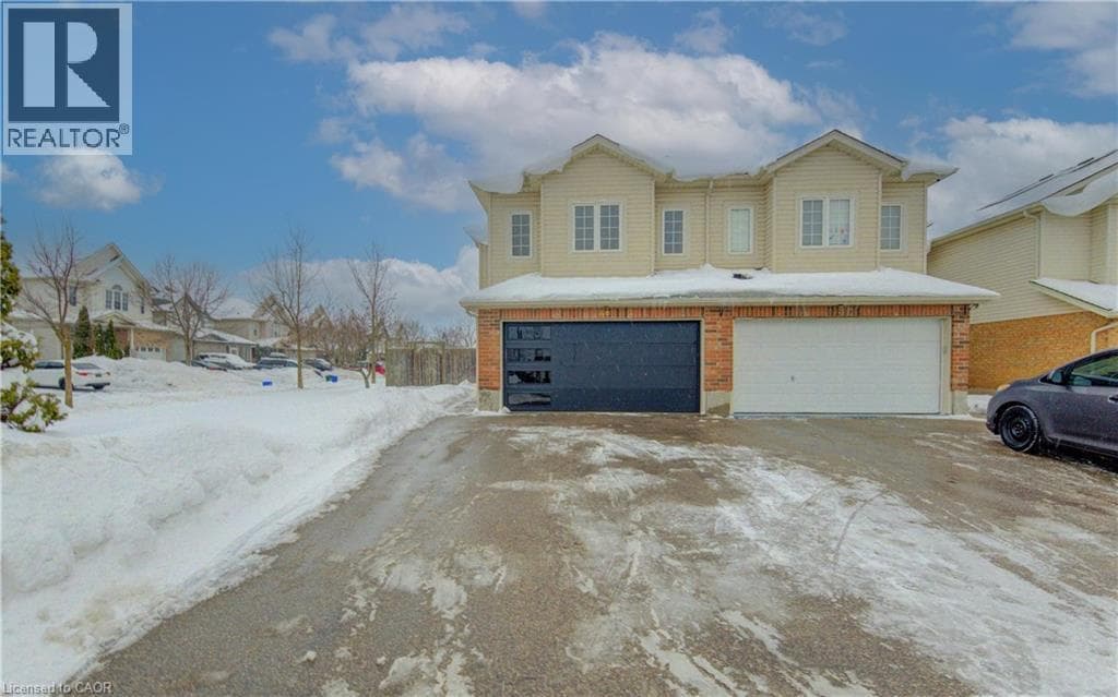 40 RED CLOVER CRESCENT in Southwest Kitchener