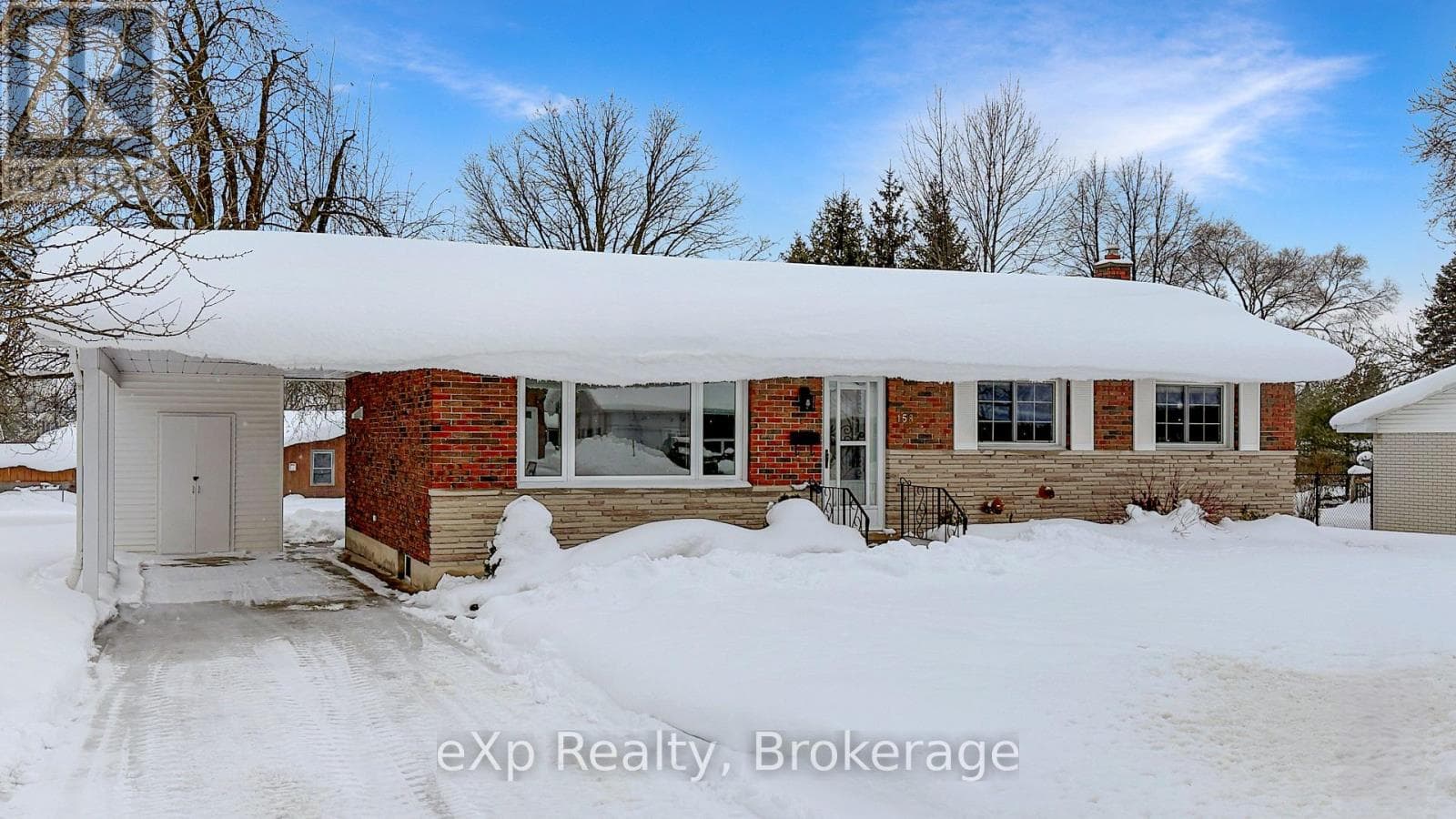 158 6TH AVENUE in