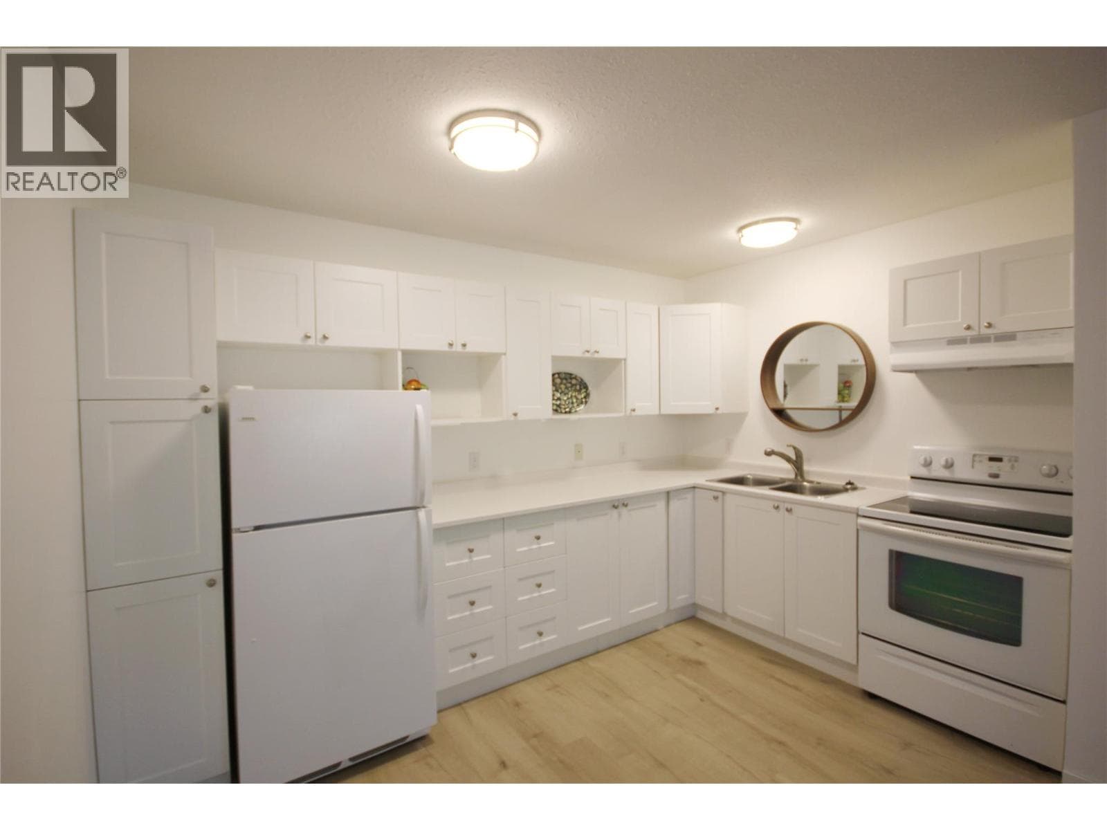 150 SKAHA PLAZA UNIT 402 in