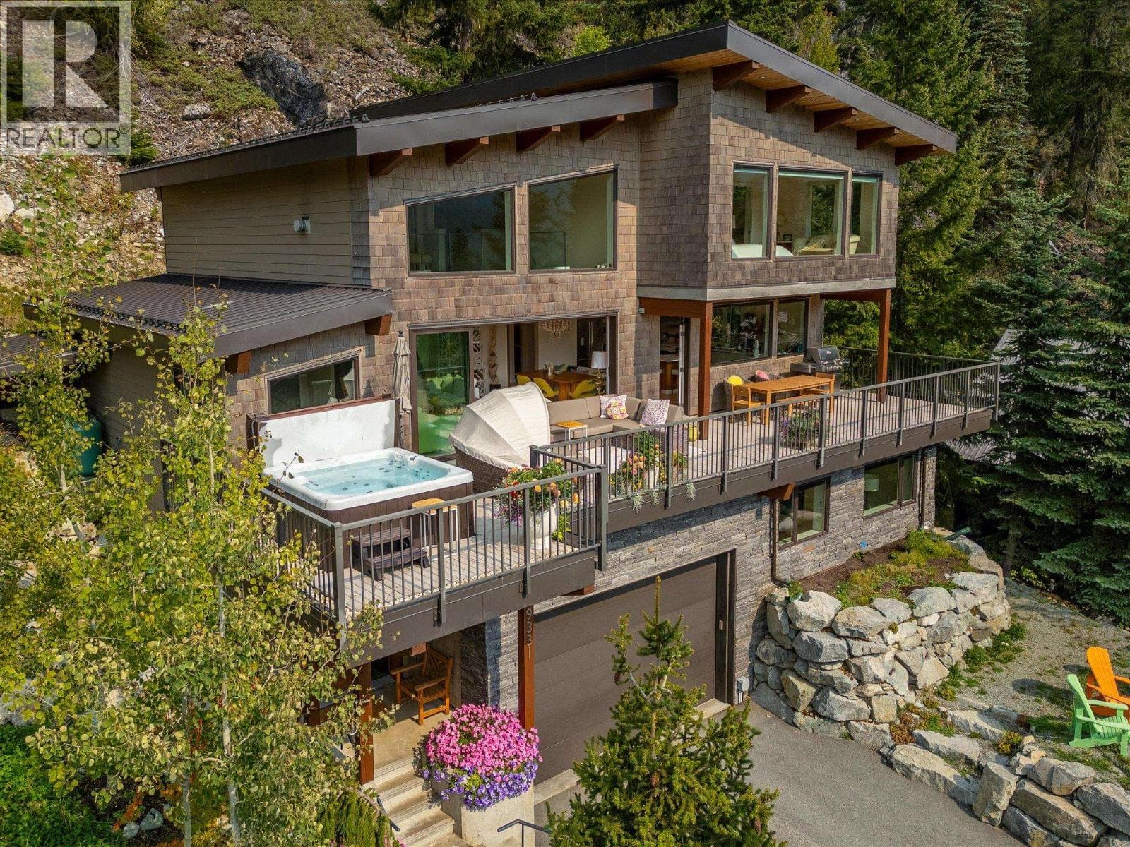 9331 EMERALD DRIVE in