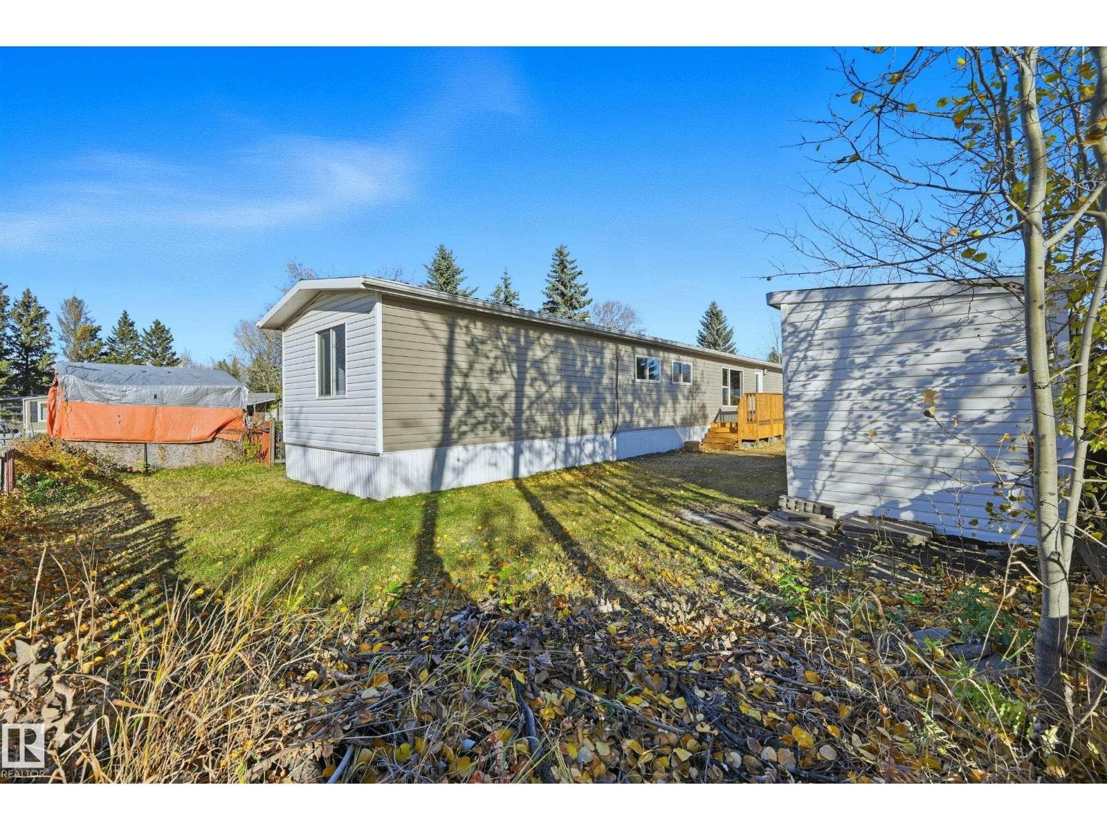 2 MEADOW DRIVE NORTHWEST in MAPLE RIDGE