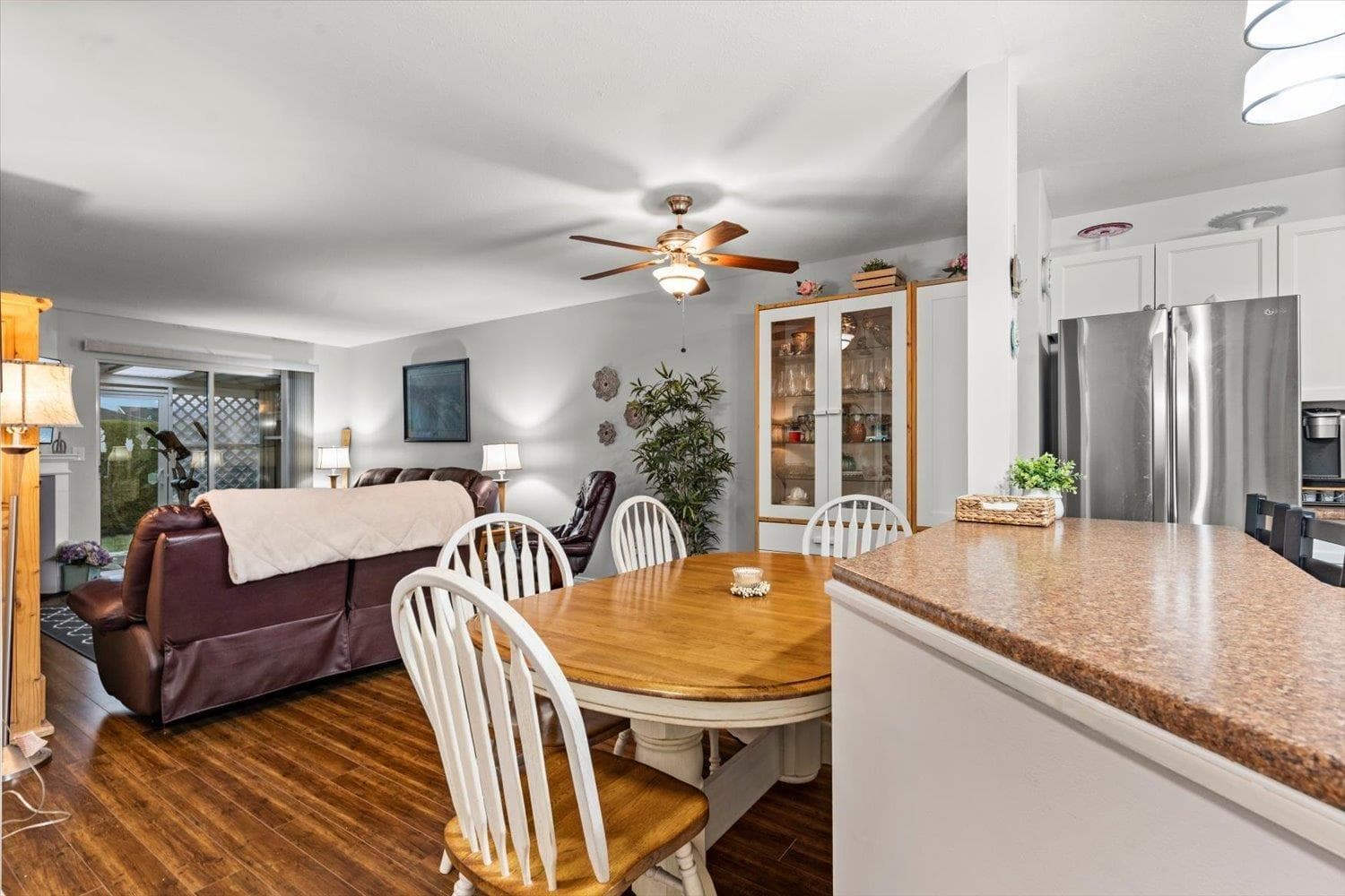 254 7610 EVANS ROAD, Sardis West Vedder in Sardis - Vedder