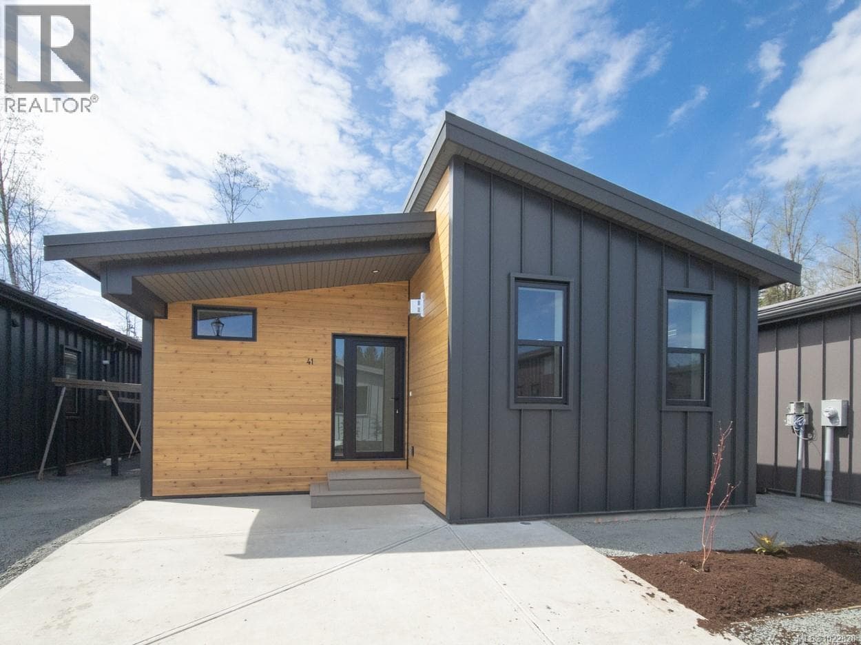 41 3025 ROYSTON ROAD in
