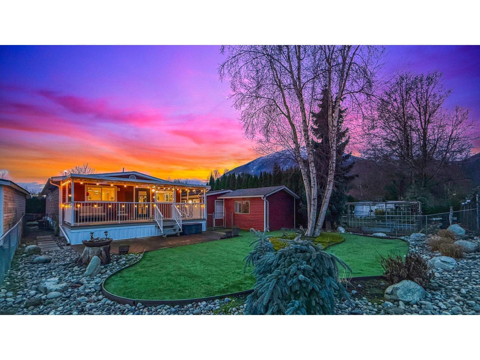 62 41168 LOUGHEED HIGHWAY in