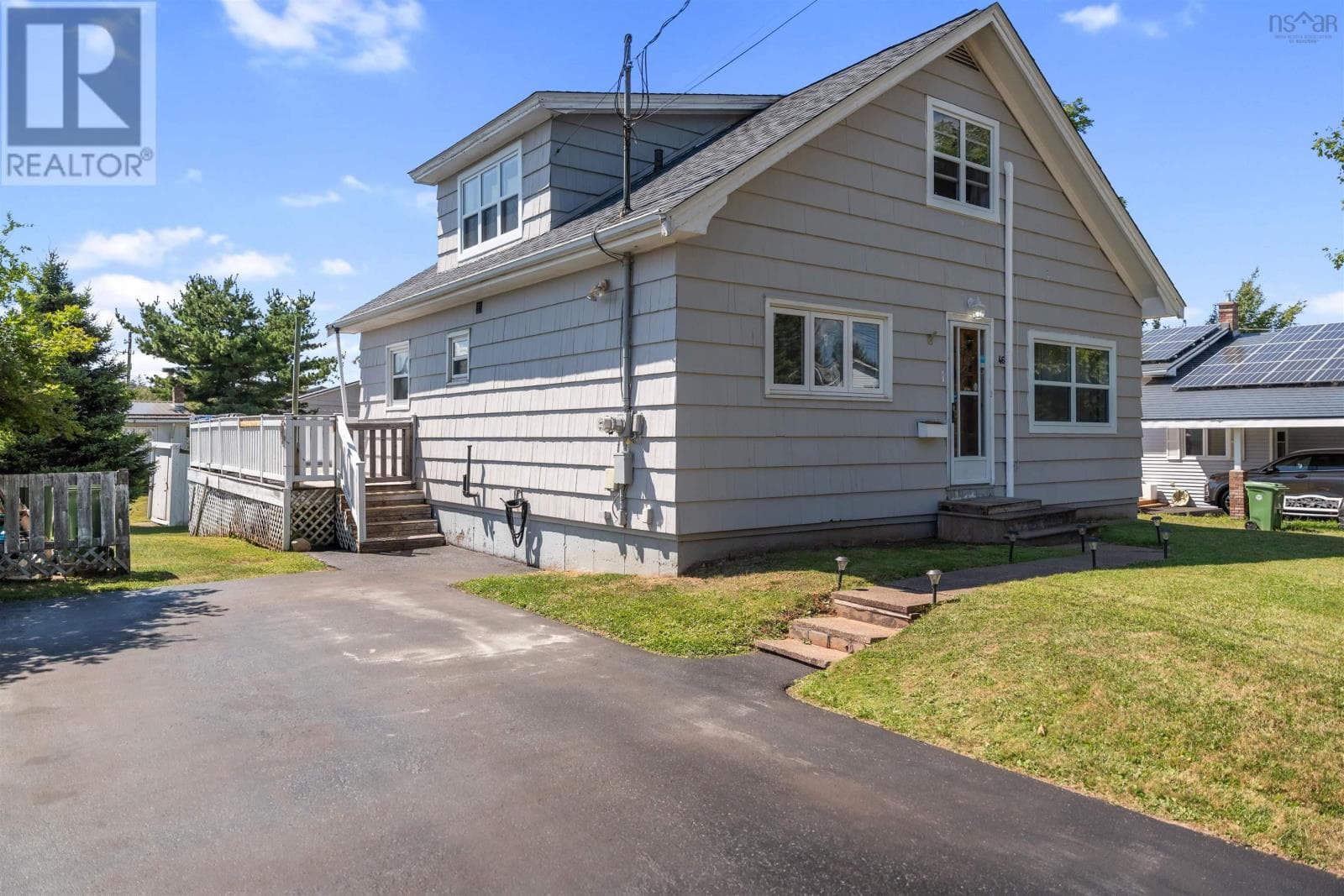 46 LOCKHART AVENUE in