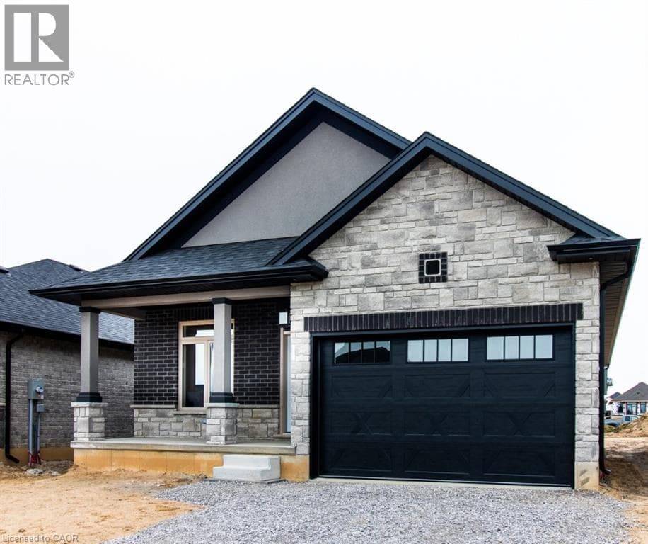 89 DUCHESS Drive in