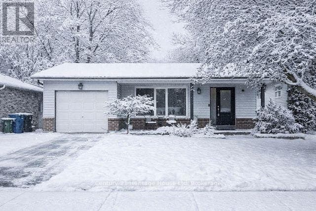 378 WEST ACRES DRIVE in