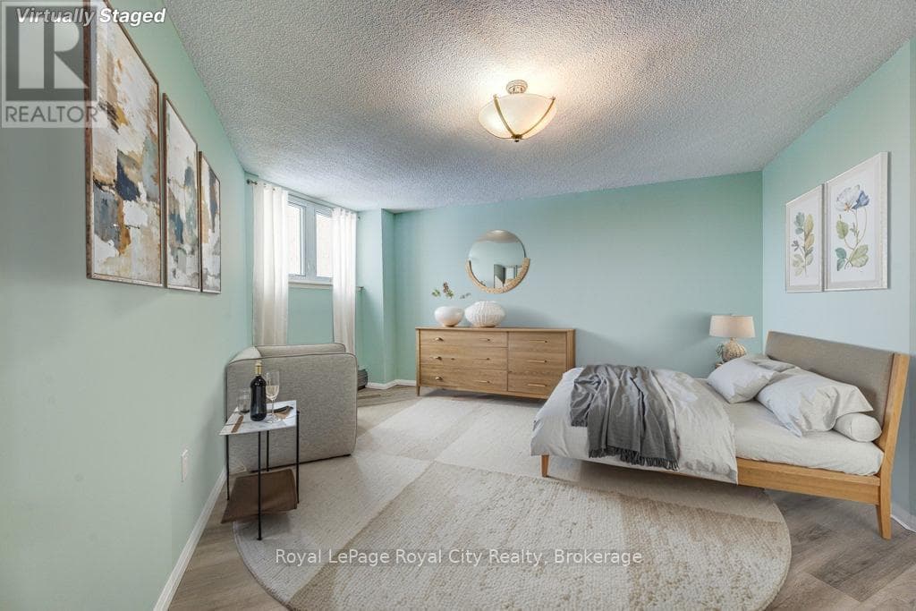 602 - 19 WOODLAWN ROAD E in Waverley
