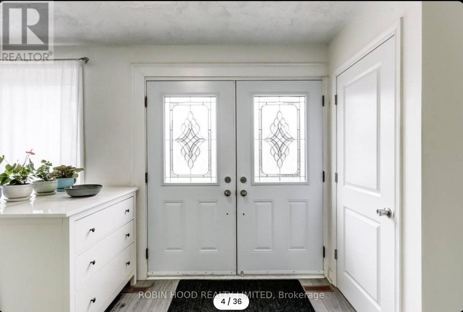 5290 LAWRENCE AVENUE EAST in Centennial Scarborough