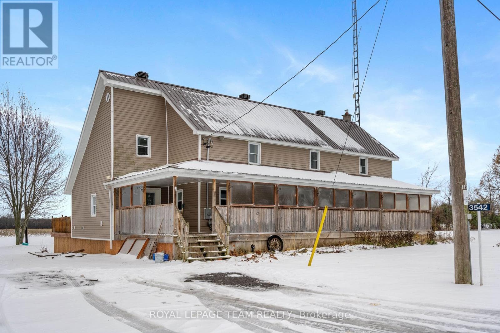 3542 BECKSTEAD ROAD in